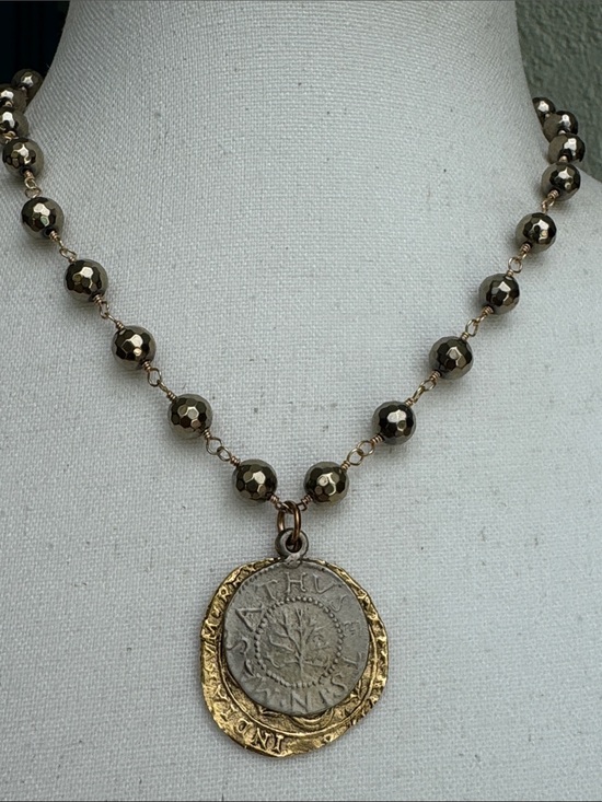 Lula “n” Lee Jewelry - Lula n Lee adjustable length pendant necklace